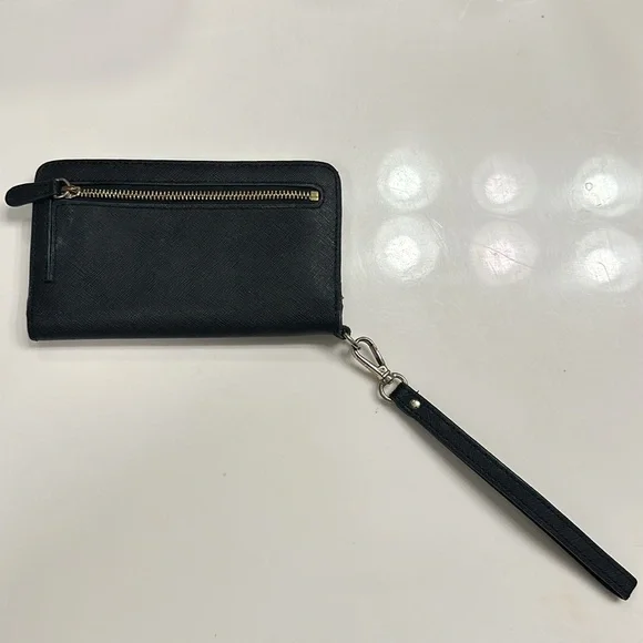 Michael Kors Wristlet - Picture 3 of 5
